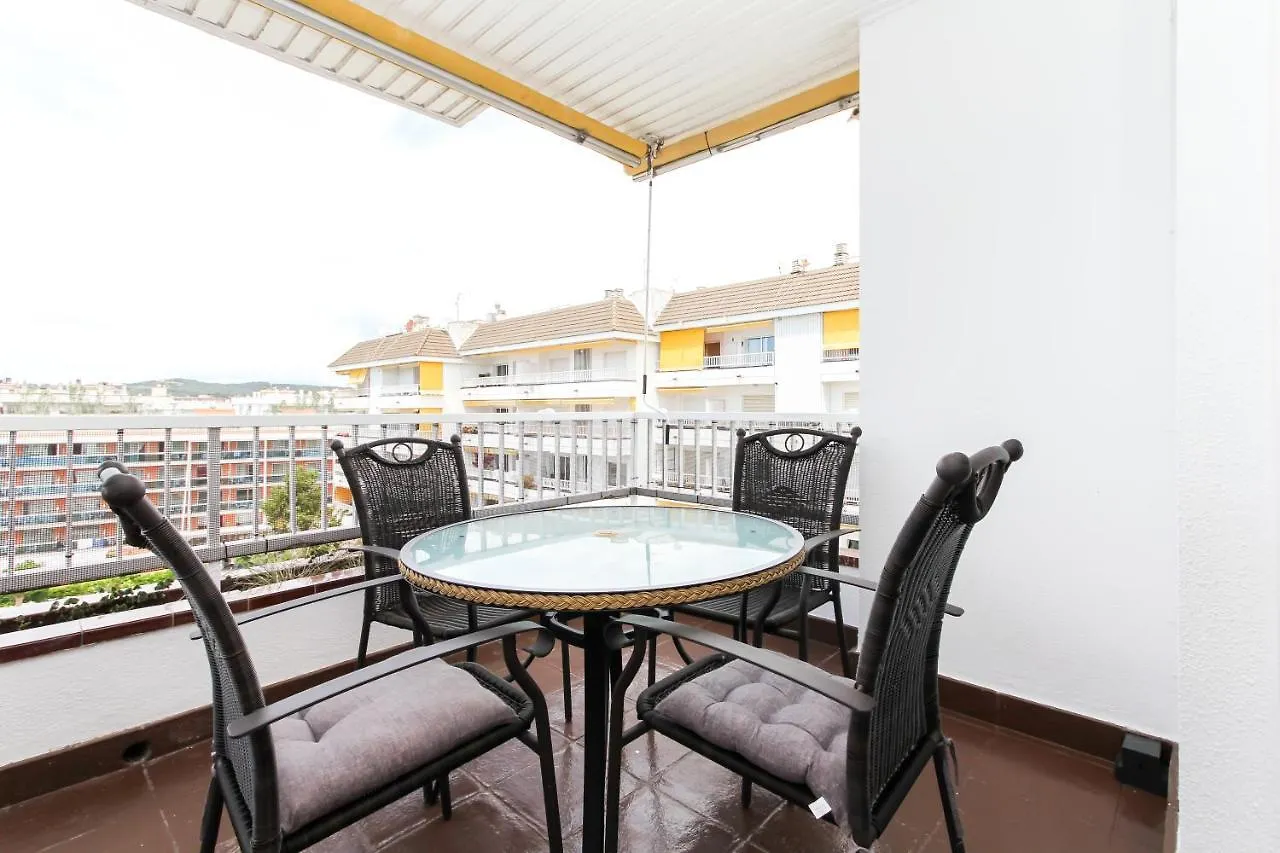 Apartament Planiol リョレート・デ・マル